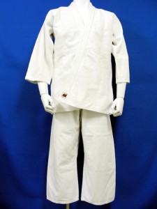 u130-judo-wh-160-front-400